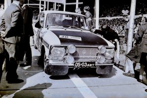 Mosvitch car 40 at start of the 1970 World Cup Rally